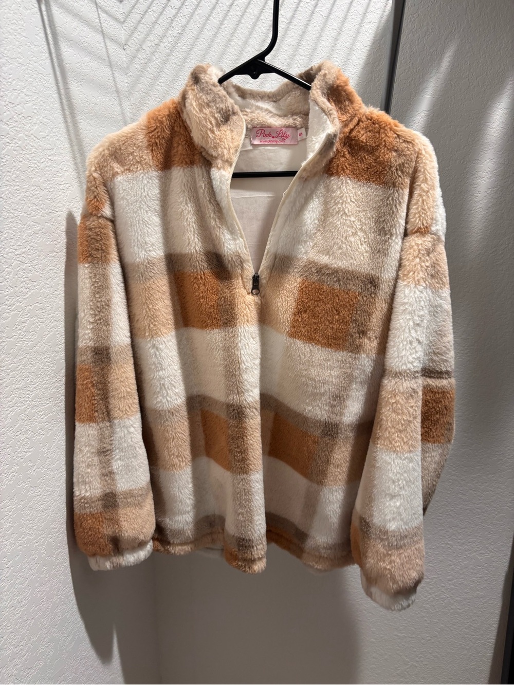 Pink Lily Cream & Tan Plush Half-Zip Pullover Sweater